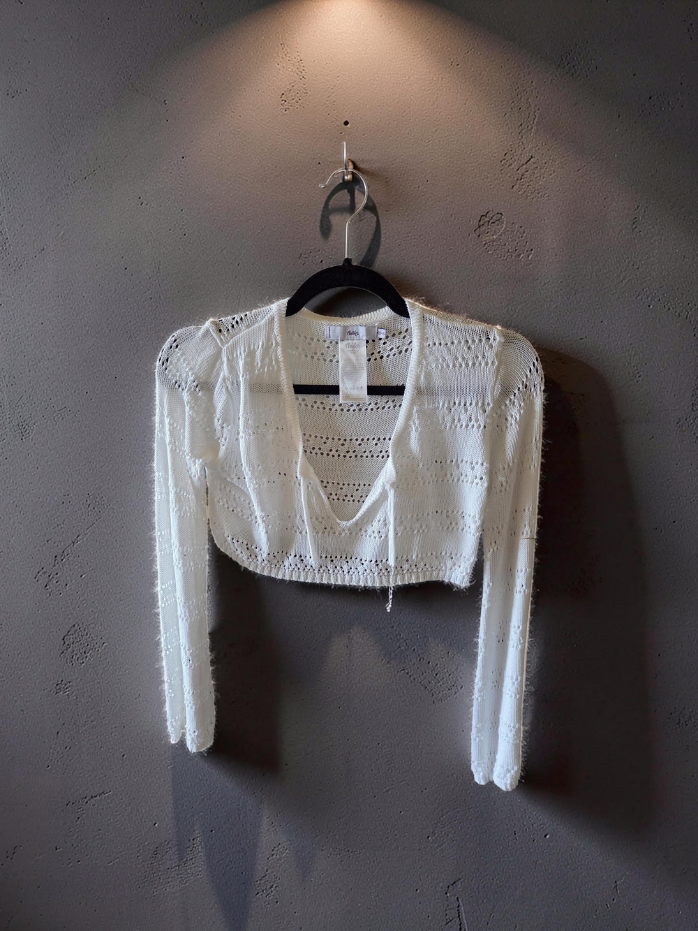 Adika White Cropped Knit Long-Sleeve Bolero